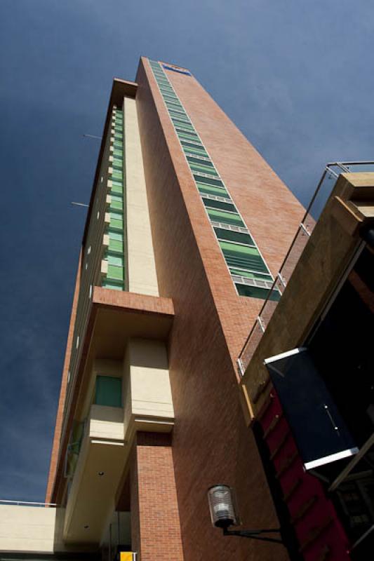 Centro Comercial La Strada, El Poblado, Medellin, ...