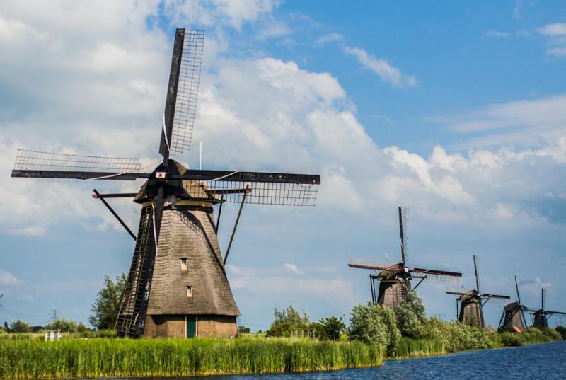 Molinos de Viento del Canal del Sur, Rotterdam, Ho...