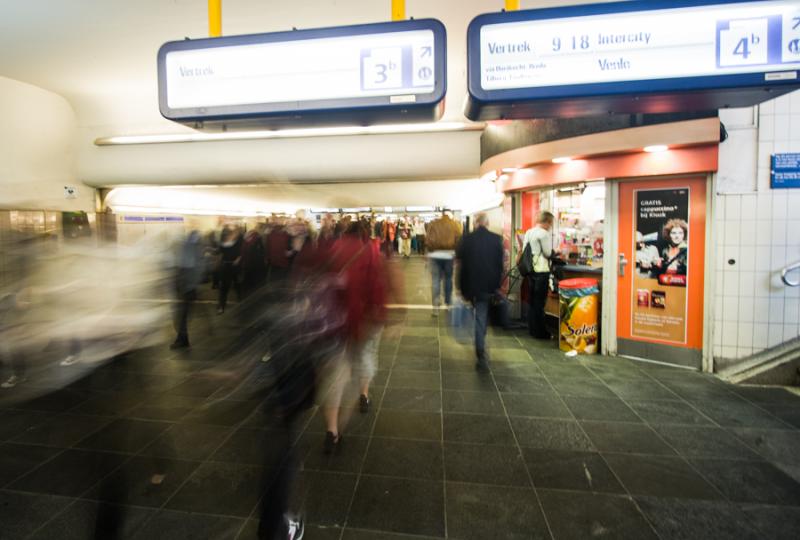 Interior del Metro Dag, Rotterdam, Holanda, Paises...