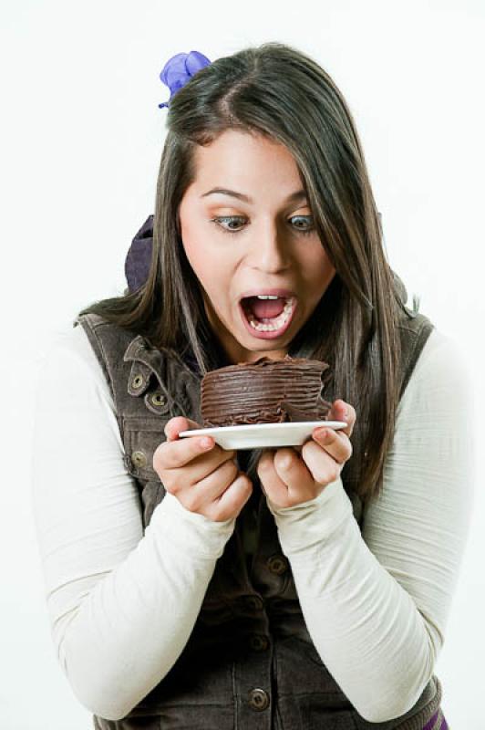 NiÃ±a con su Torta