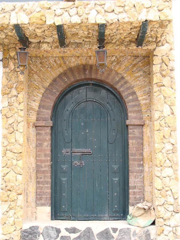 Puerta Colonial, Pueblito Boyacense, Tocogua, Duit...