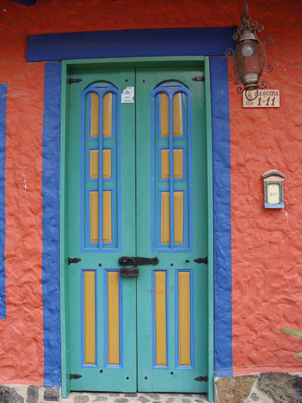 Puerta Colonial, Pueblito Boyacense, Tocogua, Duit...