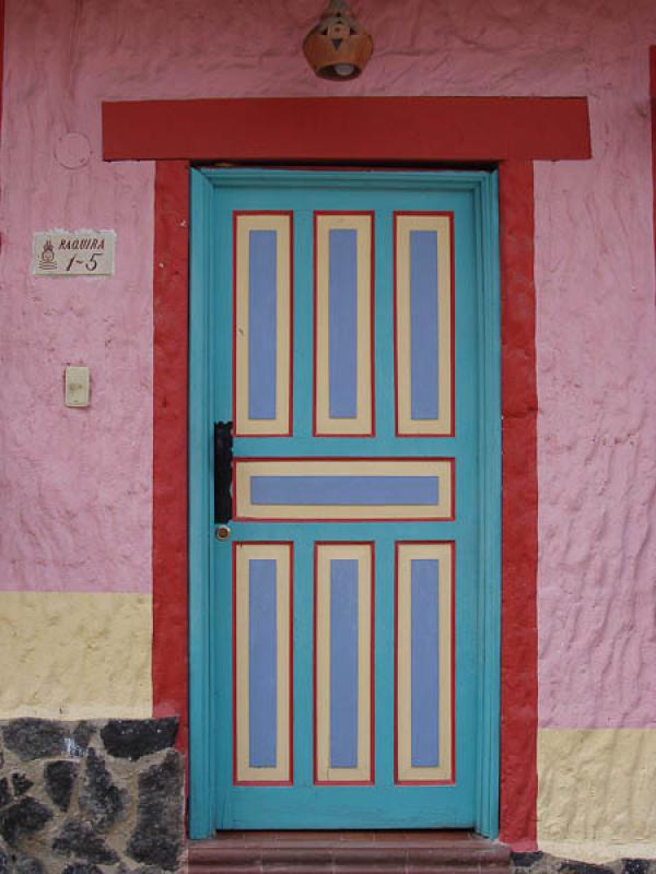 Puerta Colonial, Pueblito Boyacense, Tocogua, Duit...