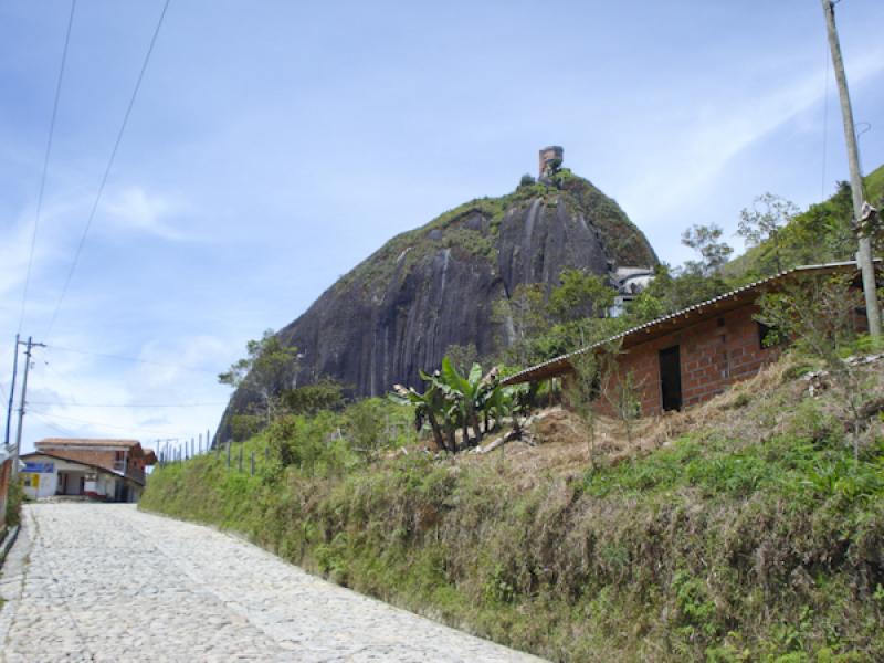 Piedra de El PeÃ±ol, El PeÃ±ol, Antioquia, Ori...