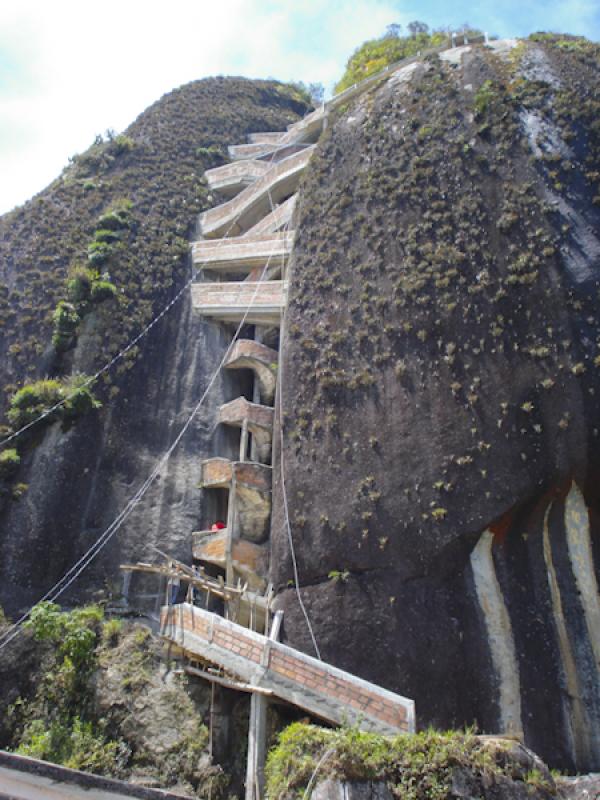 Piedra de El PeÃ±ol, El PeÃ±ol, Antioquia, Ori...