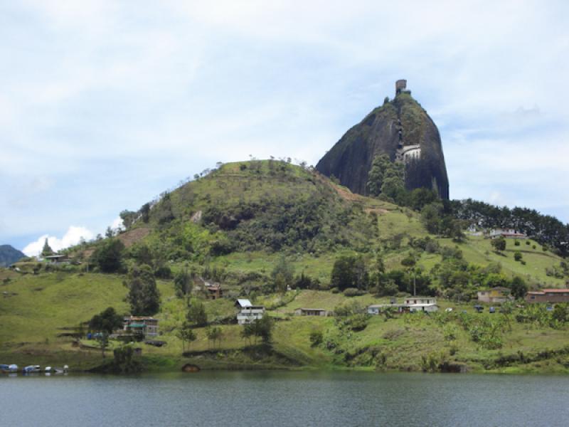 Piedra de El PeÃ±ol, El PeÃ±ol, Antioquia, Ori...