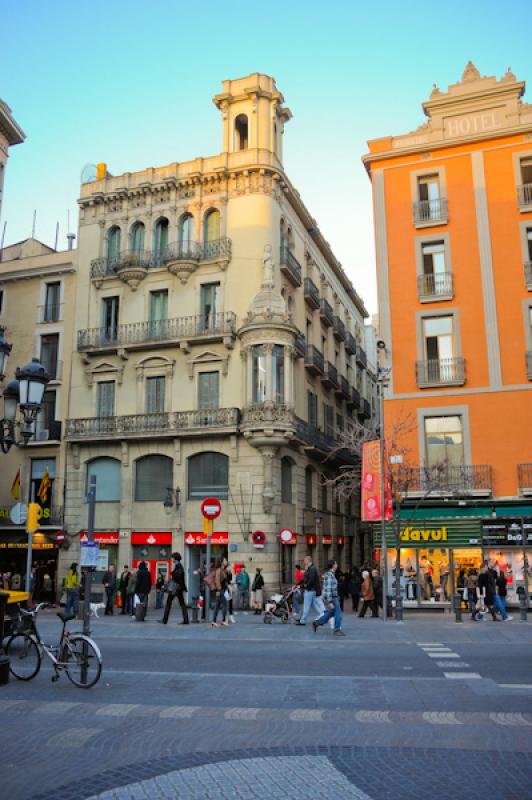 Plaza de la Boqueria, La Rambla, Barcelona, Catalu...