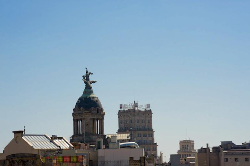 Edificio La Union y el Fenix, Paseo de Gracia, Bar...