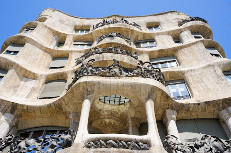 Casa Mila, Paseo de Gracia, Barcelona, CataluÃ±a...