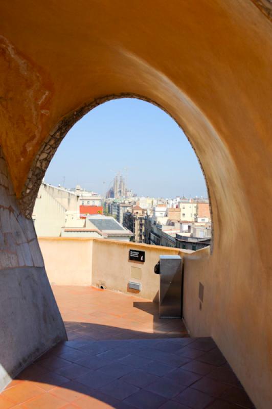 Casa Mila, Paseo de Gracia, Barcelona, CataluÃ±a...