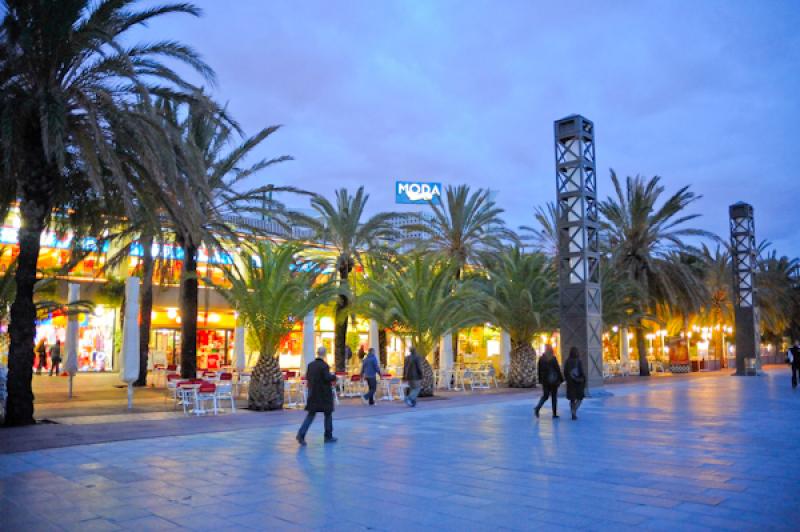 Centro Comercial Marina Village, La Barceloneta, C...