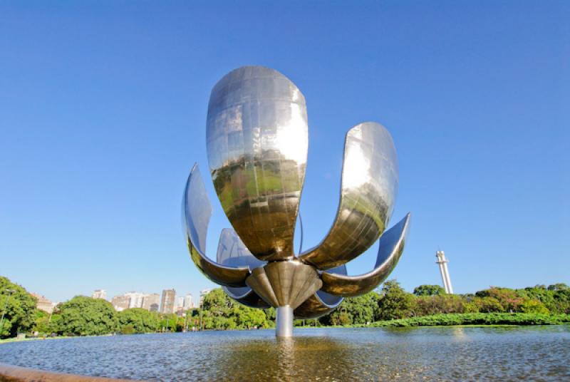 Floralis Generica, Recoleta, Buenos Aires, Argenti...