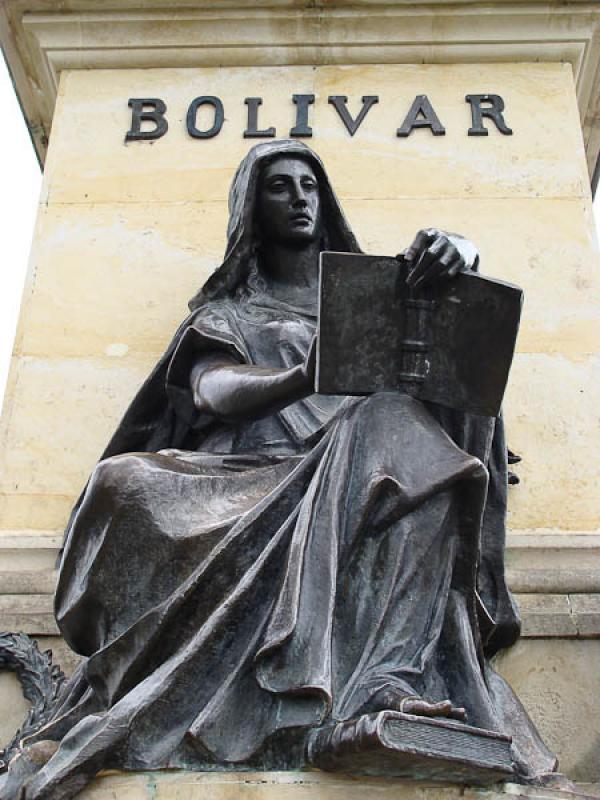 Monumento al Libertador Simon Bolivar, Tunja, Colo...