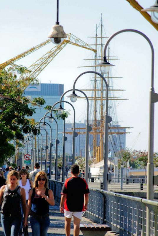 Puerto Madero, Buenos Aires, Argentina, Sur Americ...