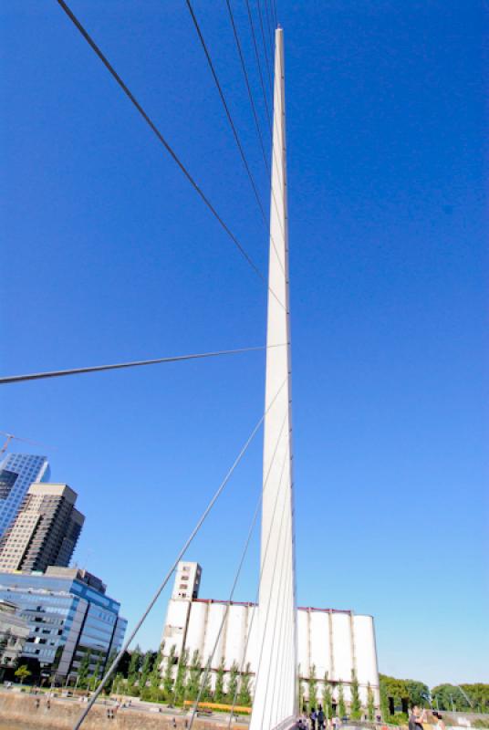 Puente de la Mujer, Puerto Madero, Buenos Aires, A...