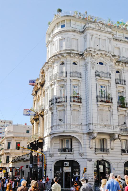 Arquitectura de Plaza Dorrego, San Telmo, Buenos A...