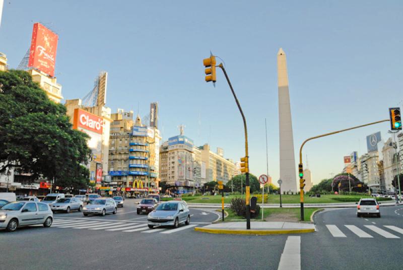 Obelisco de Buenos Aires, Buenos Aires, Argentina,...