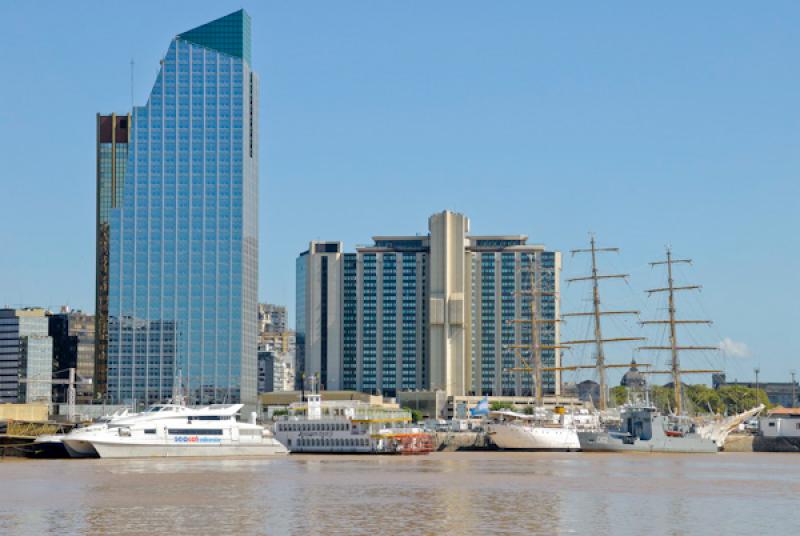 Edificios en Puerto Madero, Buenos Aires, Argentin...