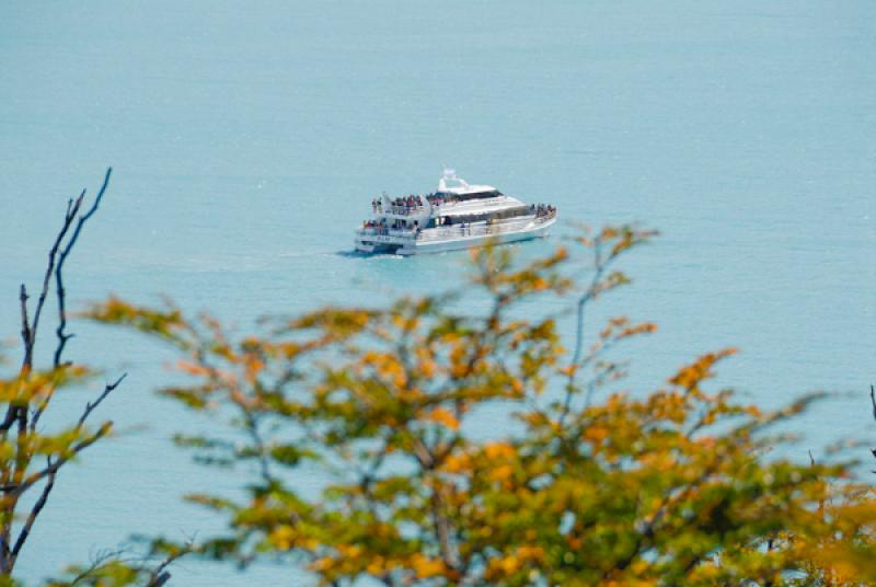 Crucero en Lago Argentino, El Calafate, Provincia ...