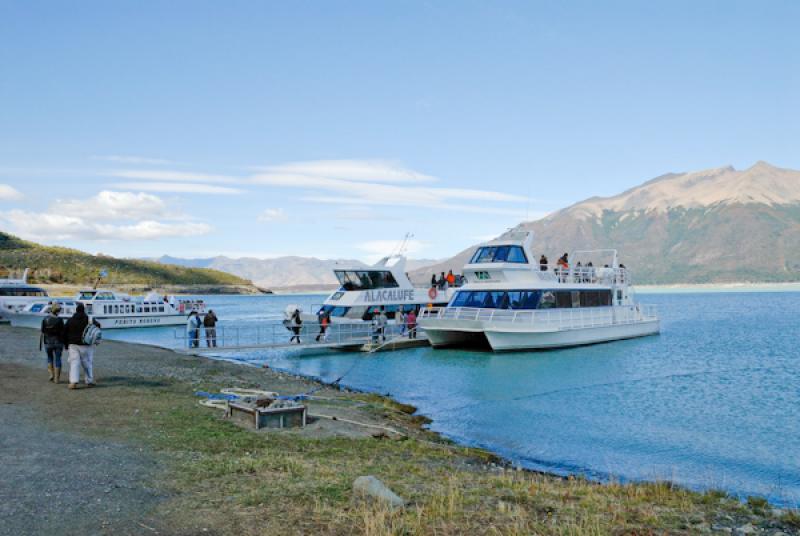 Crucero en Lago Argentino, El Calafate, Provincia ...