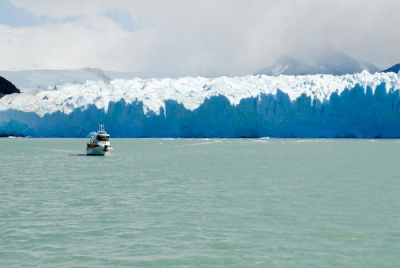 Crucero Glaciar Perito Moreno, El Calafate, Provin...