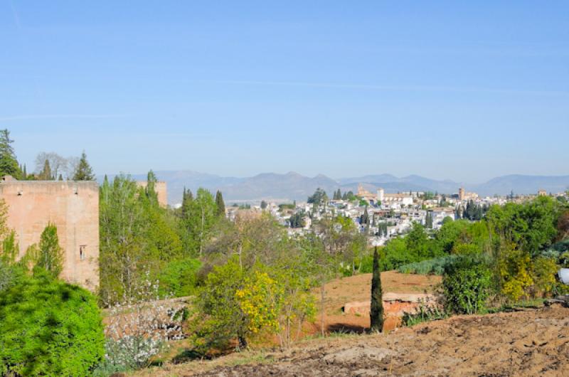 Panoramica de la Ciudad de Granada, Andalucia, Esp...