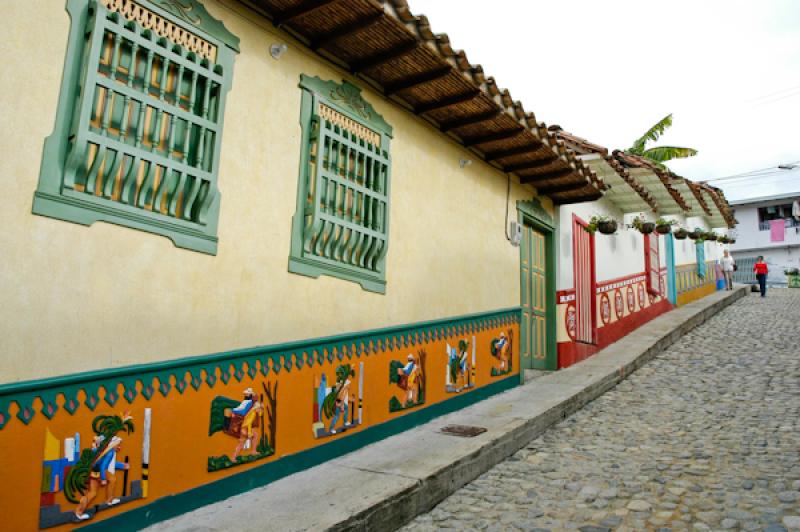 Calle de Guatape, Oriente AntioqueÃ±o, Antioquia...