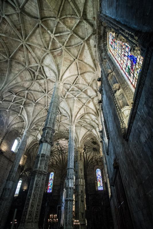 Interior del Monasterio de los Jeronimos de Belem,...