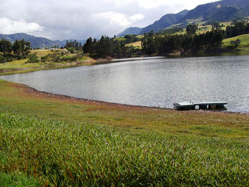 Lago de Ubate, Villa de San Diego de Ubate, Ubate,...