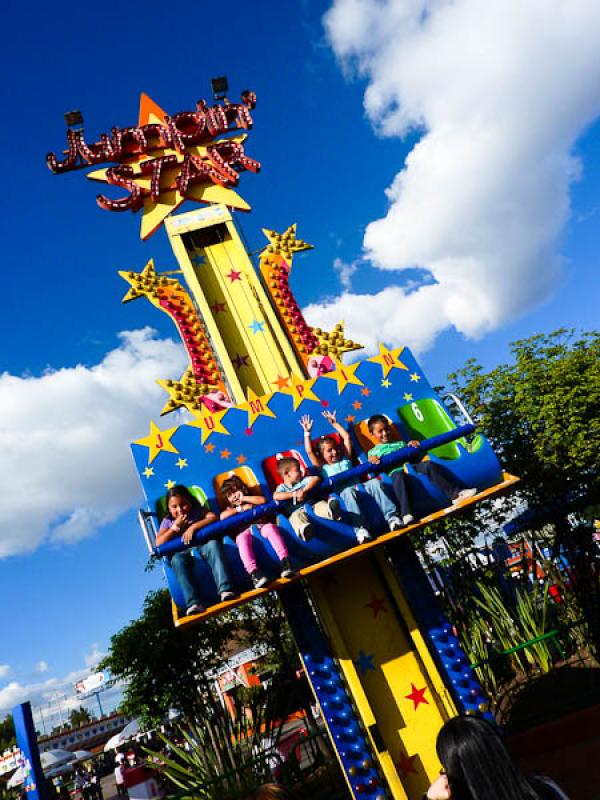 Jumping Star, Parque Salitre Magico, Bogota, Cundi...