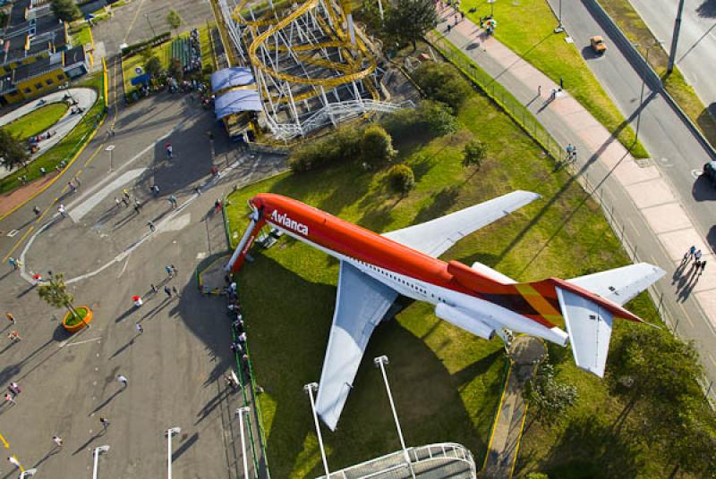 Avion Avianca, Parque Salitre Magico, Bogota, Cund...