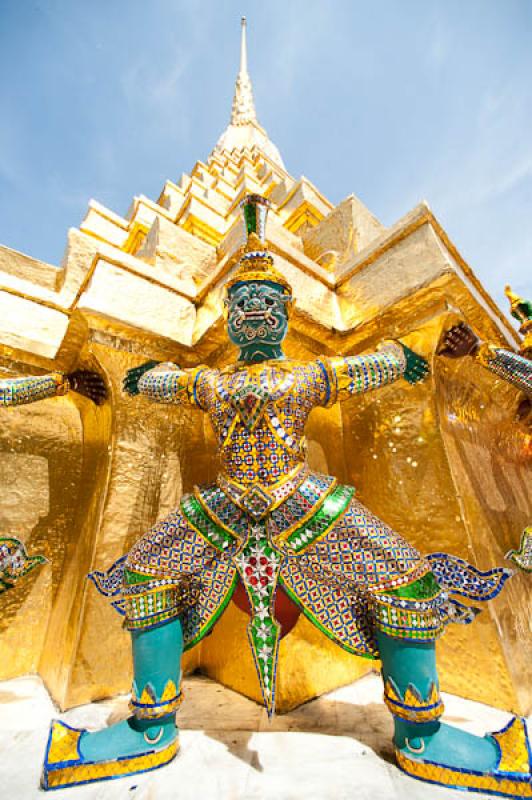 Gigante de Ramakien, Templo del Buda de Esmeralda,...