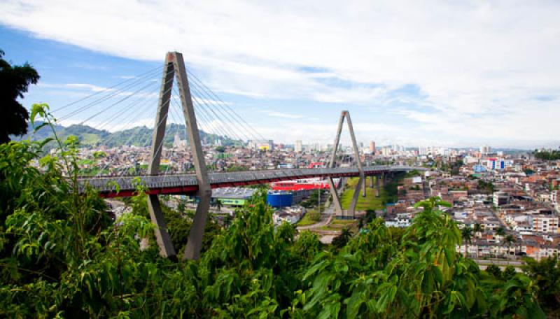 Viaducto Cesar Gaviria Trujillo, Pereira, Risarald...