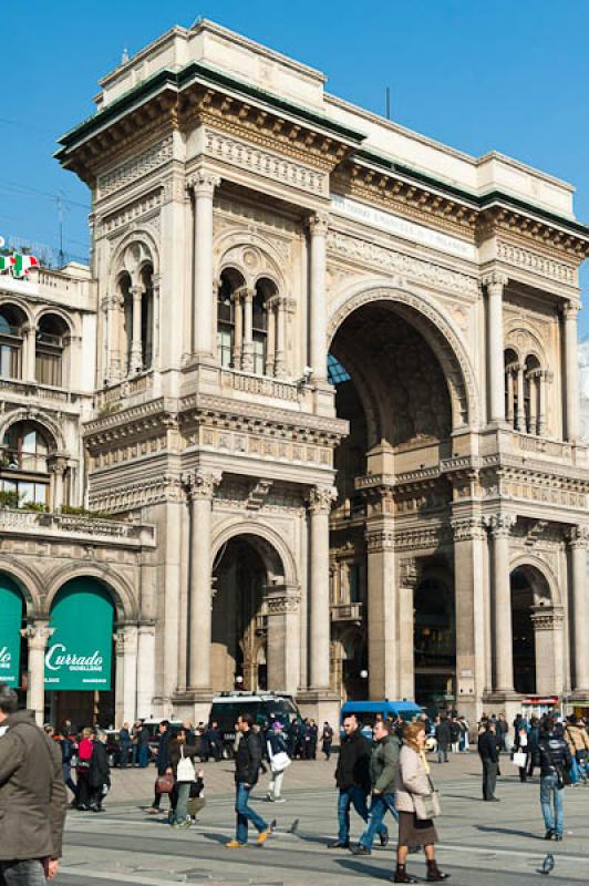 Galleria Vittorio Emanuele II, Milan, Lombardia, I...