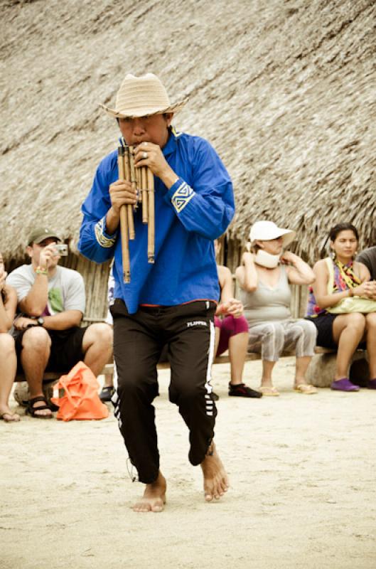 Baile Kuna, Guna Yala, Archipielago de San Blas, E...