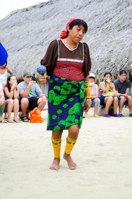 Baile Kuna, Guna Yala, Archipielago de San Blas, E...