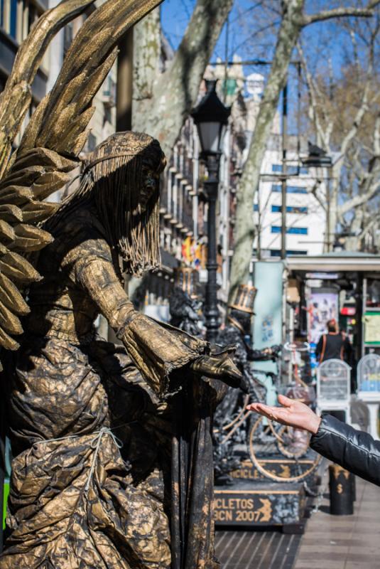 Artista Callejero en Rambla, Barcelona, Cataluña,...