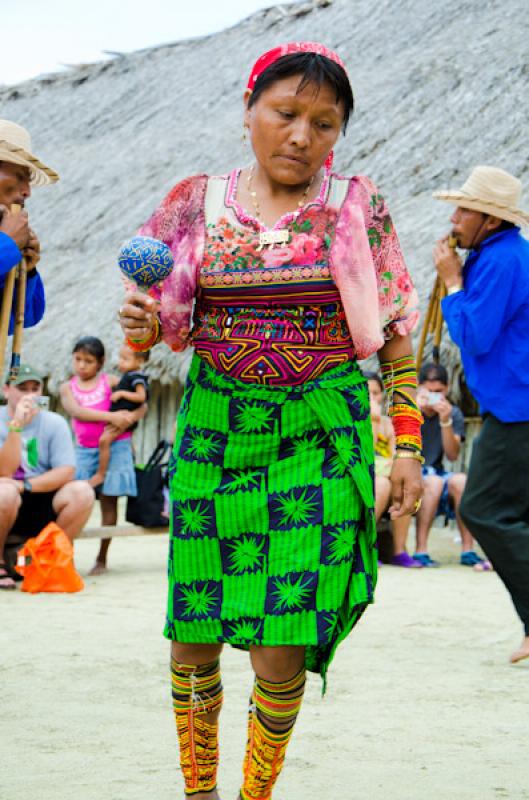 Baile Kuna, Guna Yala, Archipielago de San Blas, E...