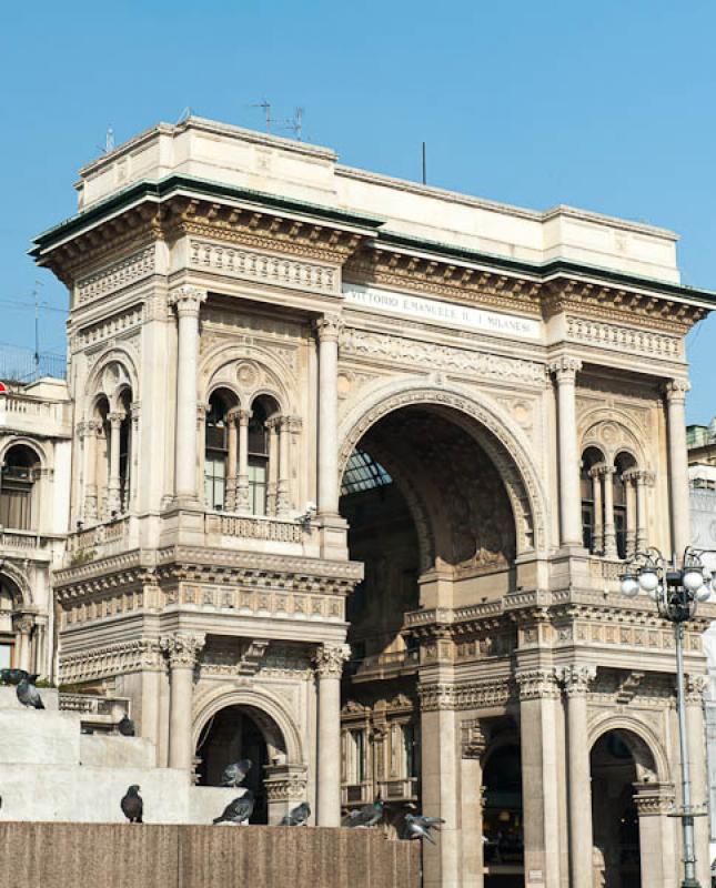 Galleria Vittorio Emanuele II, Milan, Lombardia, I...