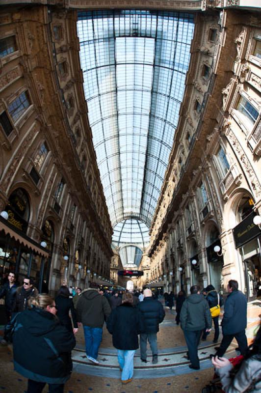 Galleria Vittorio Emanuele II, Milan, Lombardia, I...