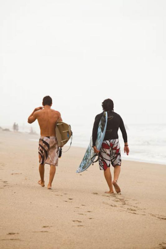 Amigos en la Playa, Cabo de la Vela, Peninsula de ...