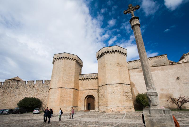 Monasterio de Poblet 1, Tarragona, Barcelona, Cata...