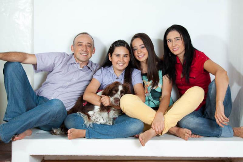 Familia con su Mascota