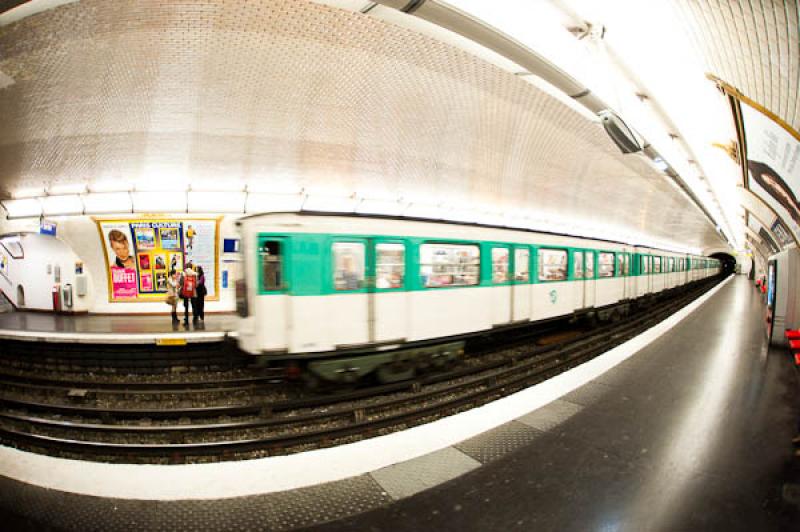 Metro de Paris, Paris, Francia, Europa Occidental