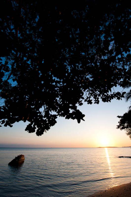 Ocaso en la Playa, San Onofre, Sucre, Sincelejo, C...