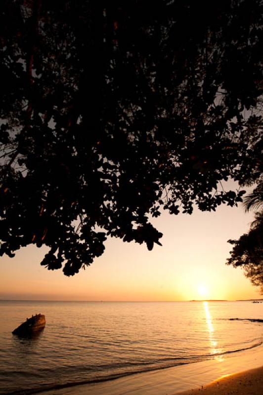 Ocaso en la Playa, San Onofre, Sucre, Sincelejo, C...