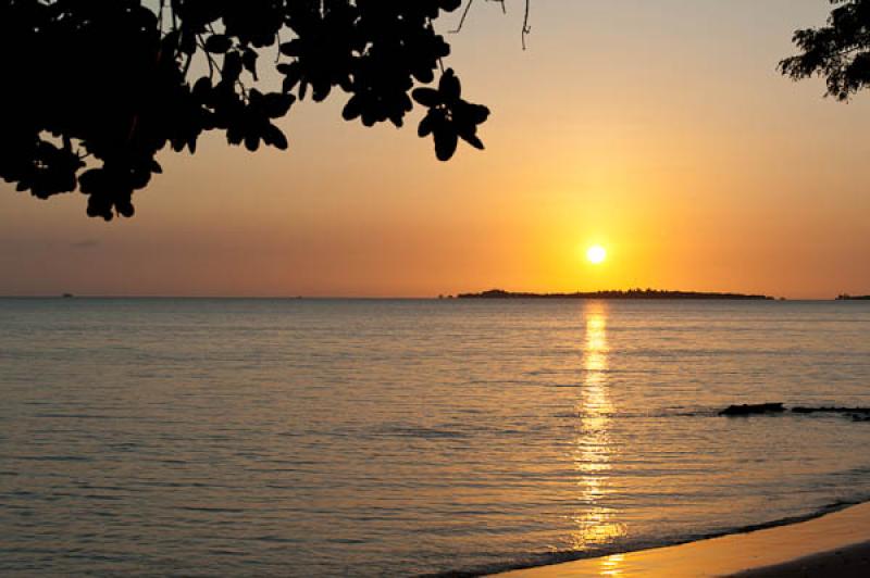 Ocaso en la Playa, San Onofre, Sucre, Sincelejo, C...