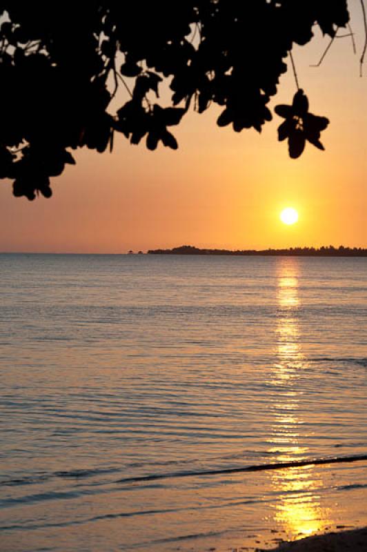 Ocaso en la Playa, San Onofre, Sucre, Sincelejo, C...