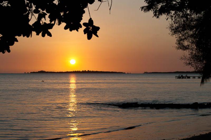 Ocaso en la Playa, San Onofre, Sucre, Sincelejo, C...