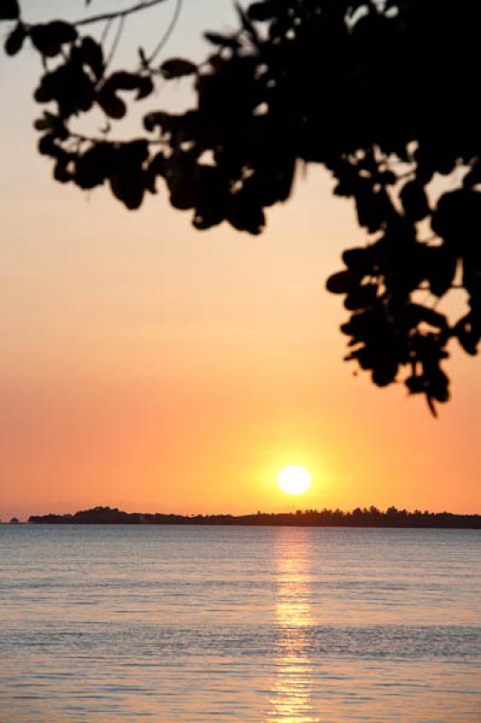 Ocaso en la Playa, San Onofre, Sucre, Sincelejo, C...